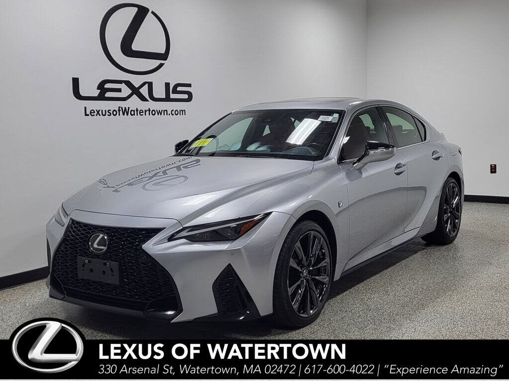 2023 LEXUS IS