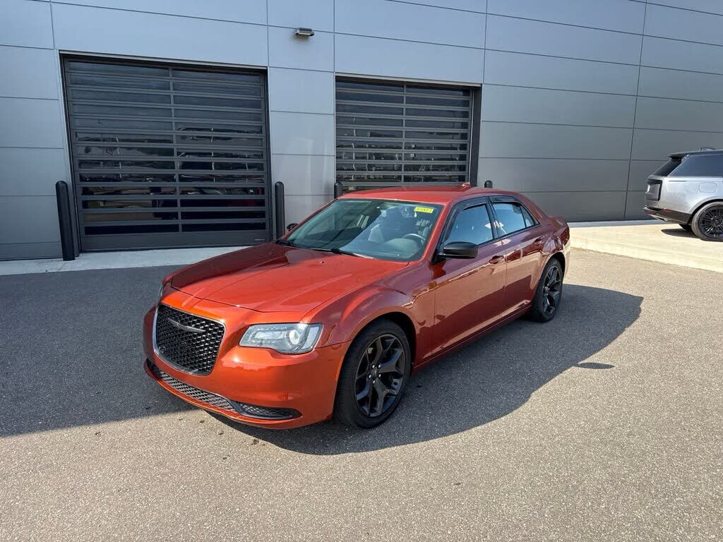 2020 CHRYSLER 300