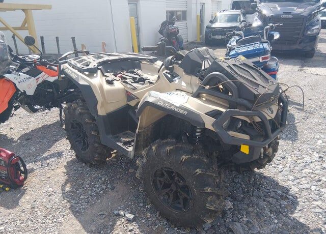 2022 CAN-AM Outlander