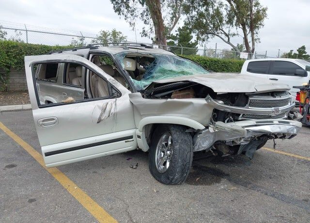 2003 CHEVROLET Suburban
