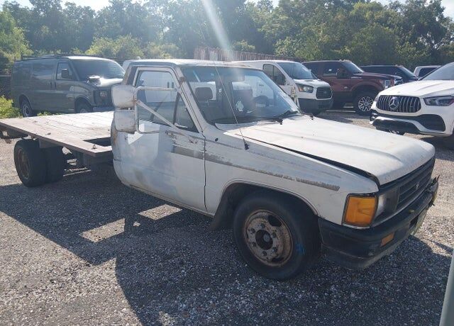 1988 TOYOTA Pick-Up