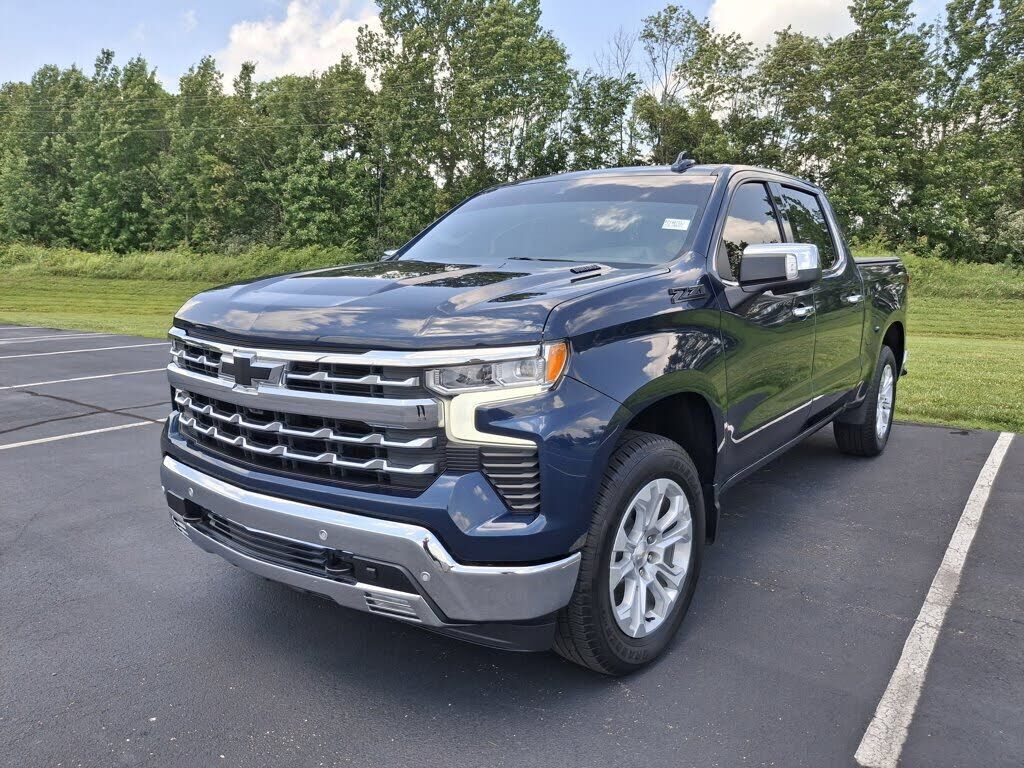 2023 CHEVROLET Silverado