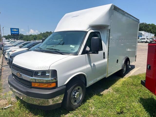 2026 CHEVROLET Express