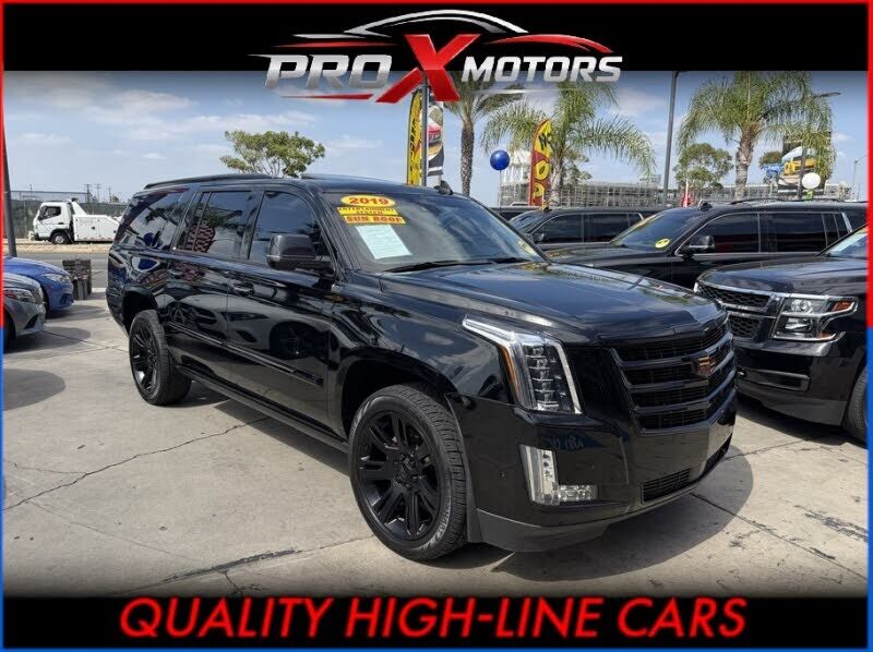 2019 CADILLAC Escalade ESV