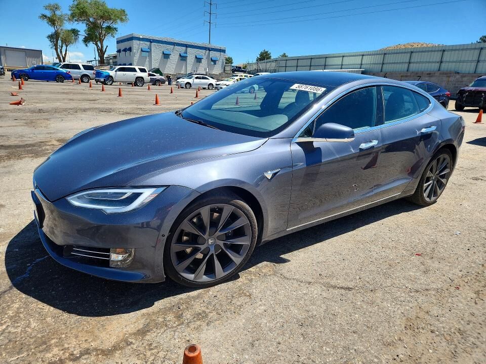 2021 TESLA Model S