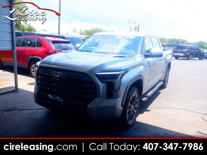2024 TOYOTA Tundra