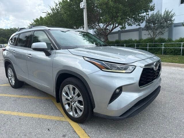 2020 TOYOTA Highlander