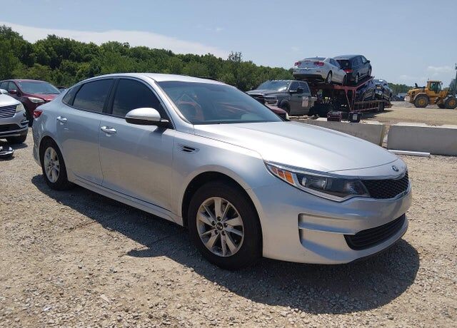 2018 KIA Optima