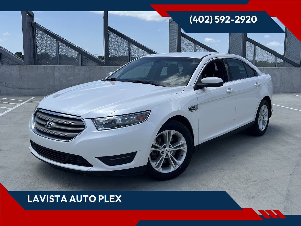 2013 FORD Taurus