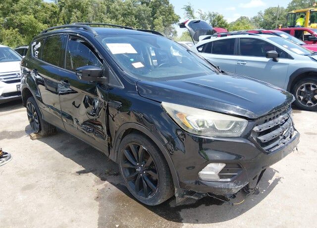 2017 FORD Escape