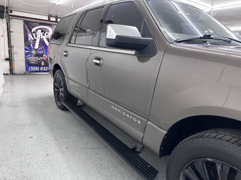 2015 LINCOLN Navigator