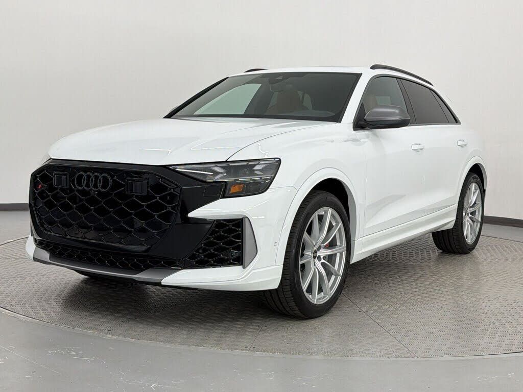 2026 AUDI RS Q8