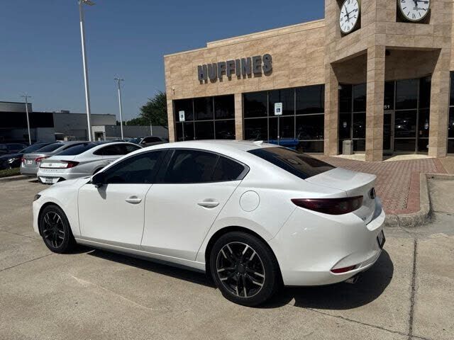 2019 MAZDA Mazda3