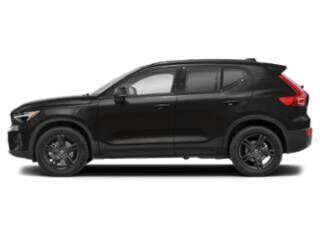 2026 VOLVO XC40