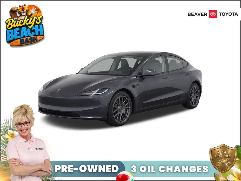 2025 TESLA Model 3