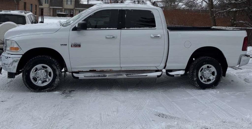 2010 DODGE Ram