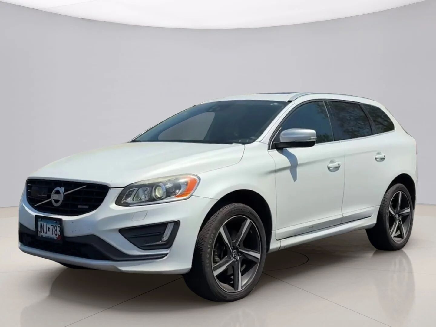 2015 VOLVO XC60