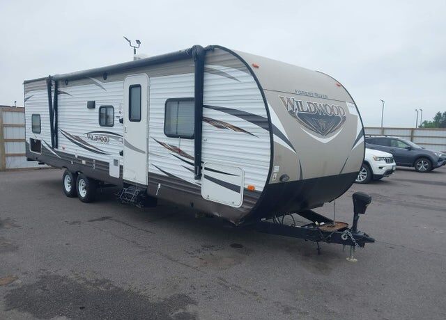 2017 FOREST RIVER Wildwood towables