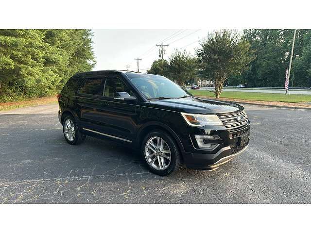 2017 FORD Explorer