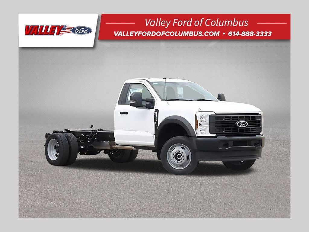 2025 FORD F-550