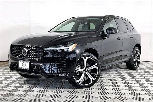 2025 VOLVO XC60