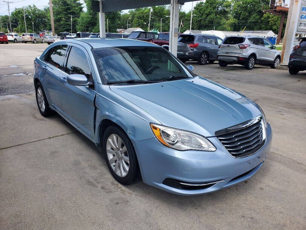 2012 CHRYSLER 200
