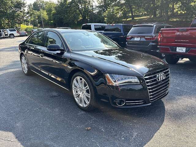 2014 AUDI A8