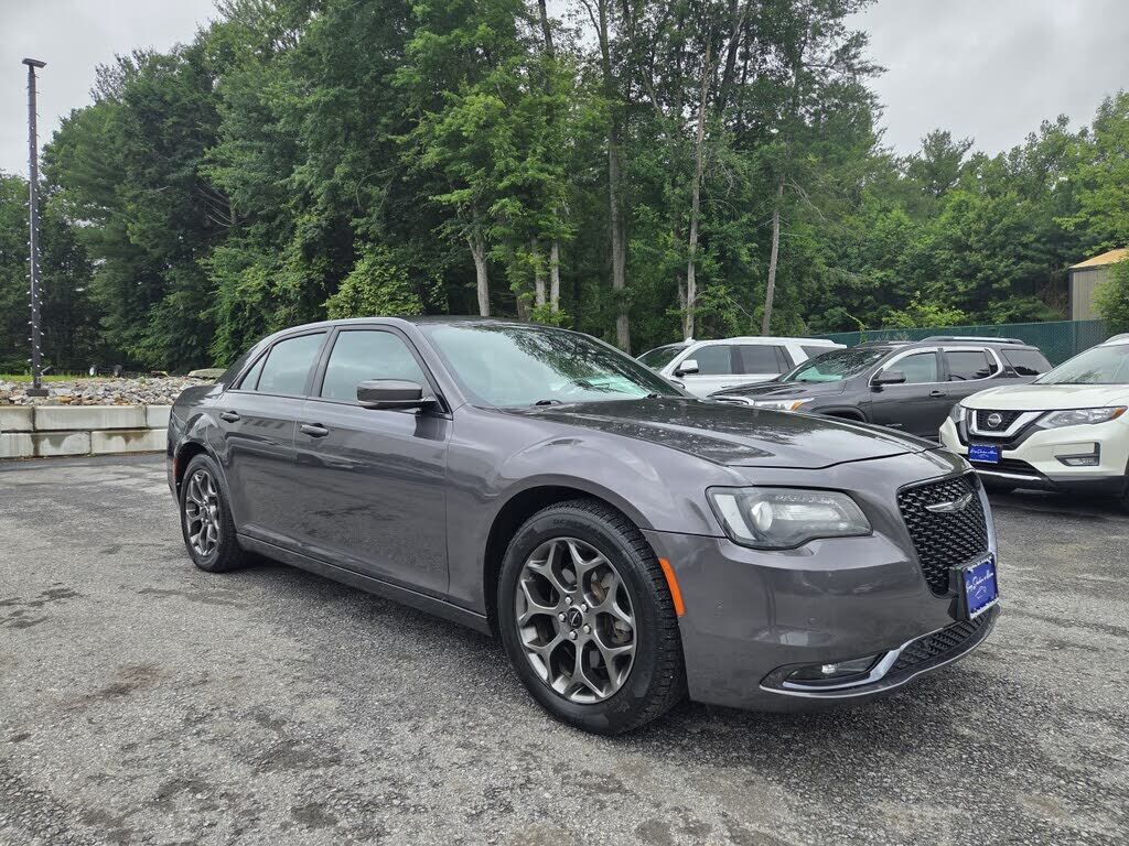 2016 CHRYSLER 300