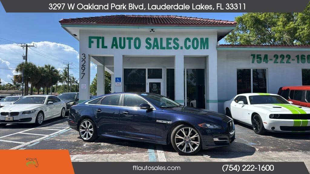 2016 JAGUAR XJ