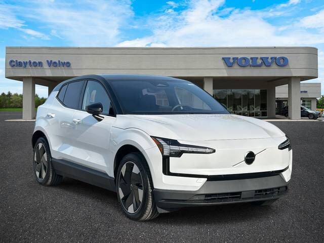 2026 VOLVO EX30