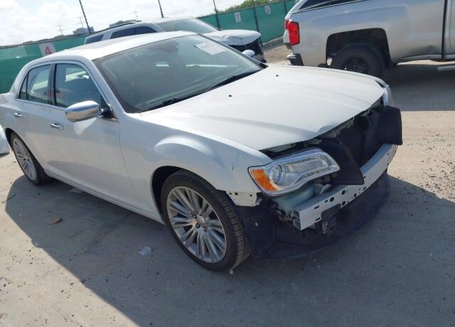 2012 CHRYSLER 300