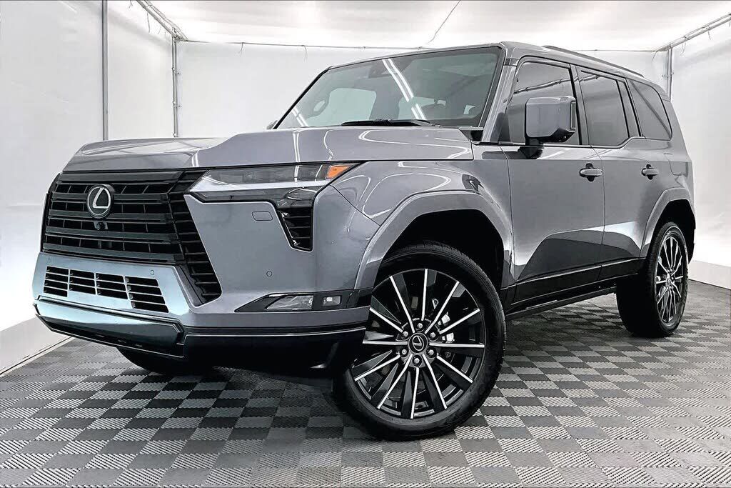 2024 LEXUS GX