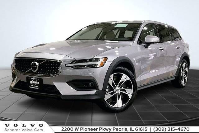 2026 VOLVO V60CC