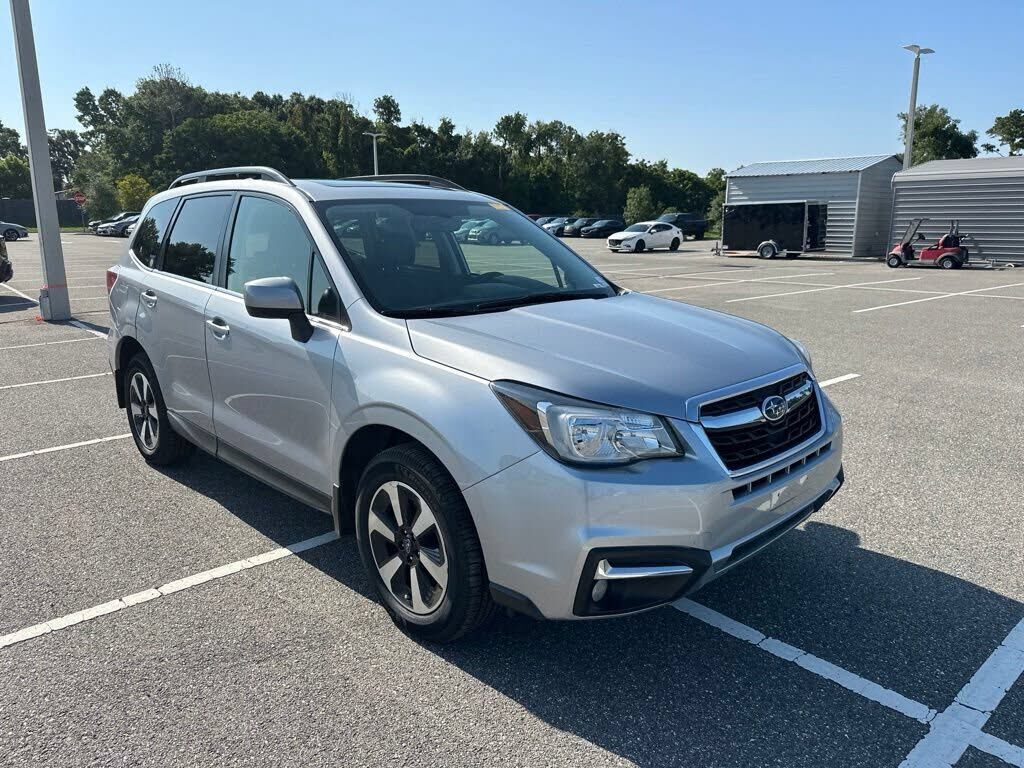 2017 SUBARU Forester