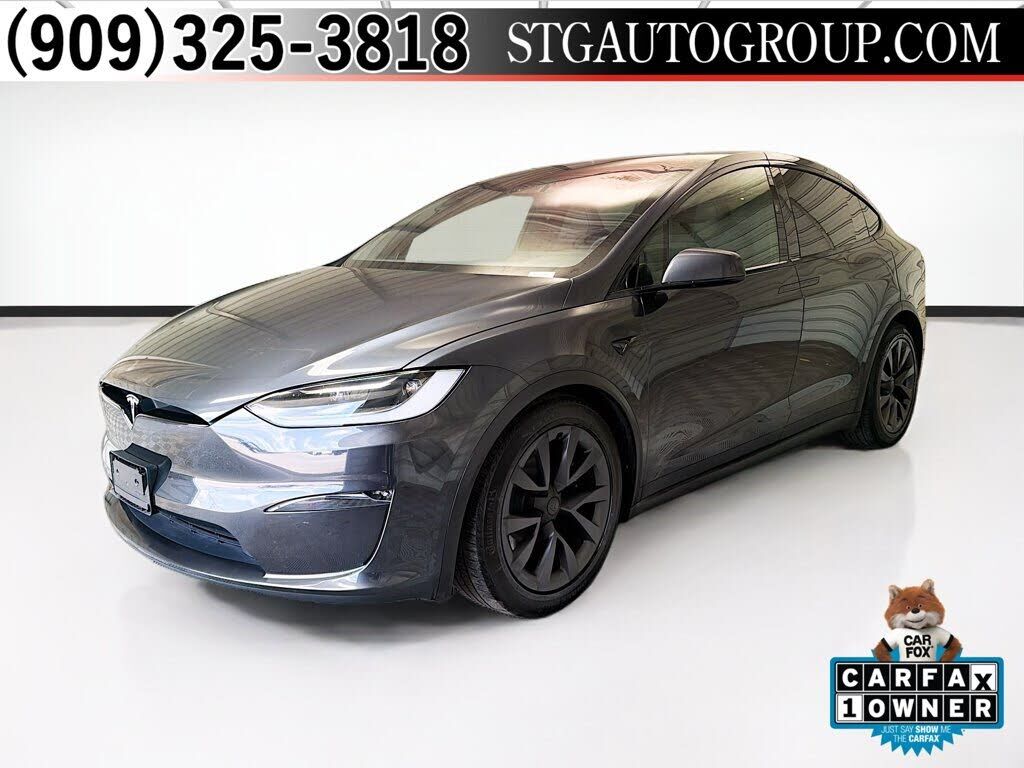 2024 TESLA Model X
