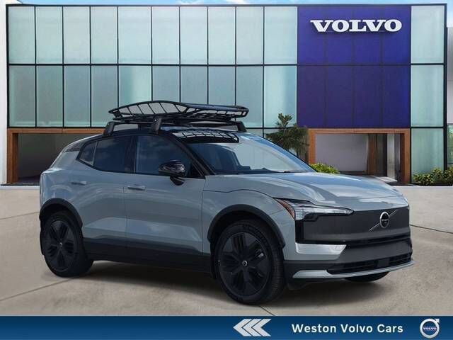 2026 VOLVO EX30 CC