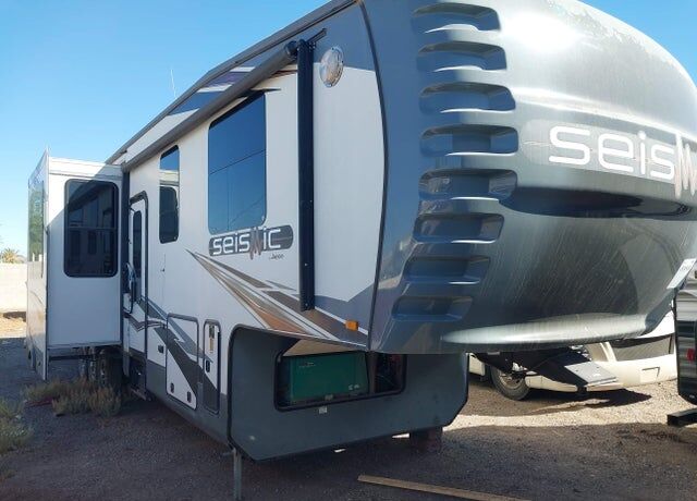 2013 JAYCO Sport Utility Trailer
