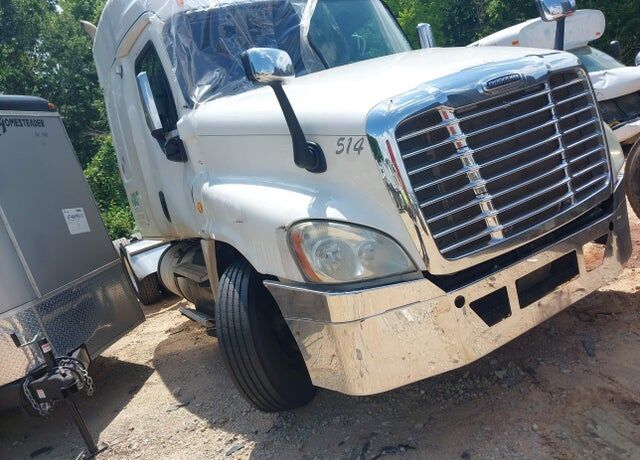 2013 FREIGHTLINER Cascadia
