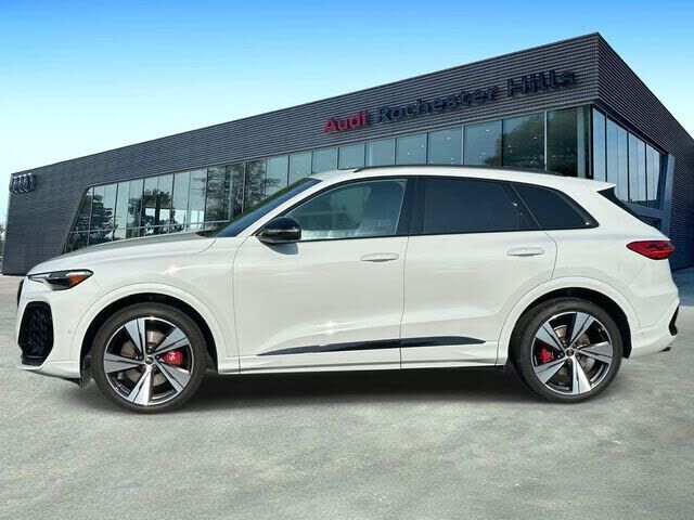 2025 Audi SQ5