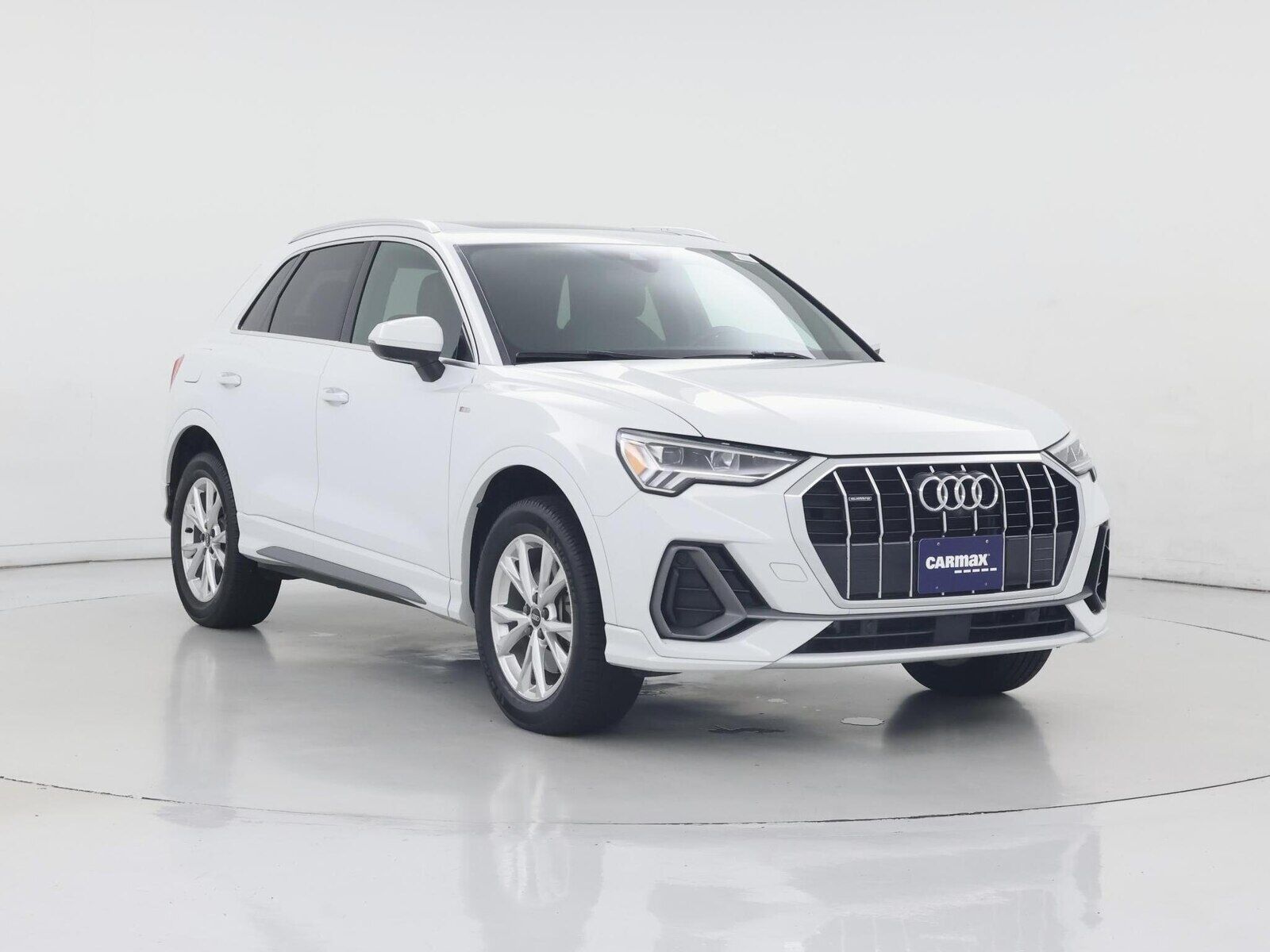 2023 Audi Q3