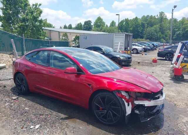 2024 TESLA Model 3