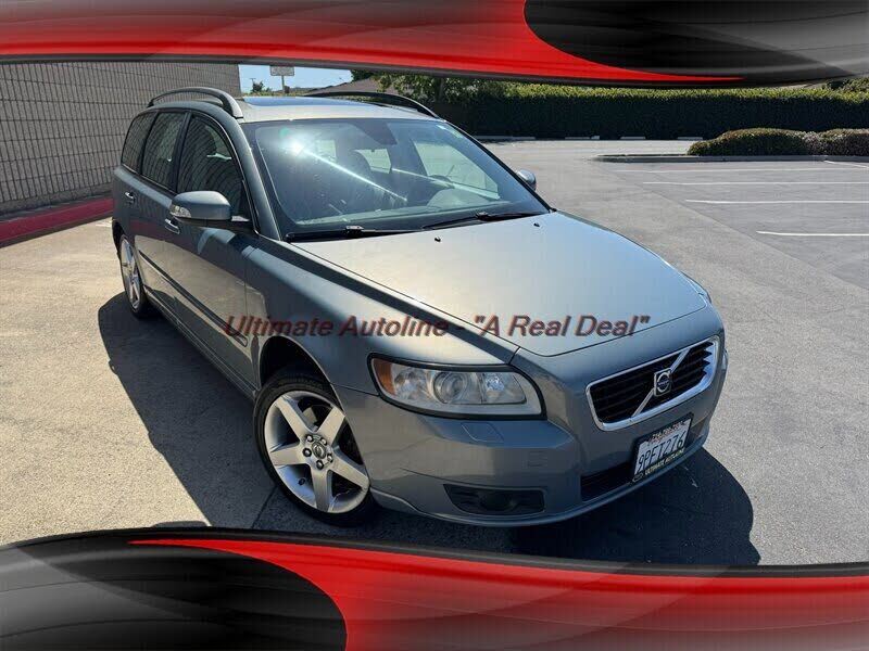 2008 VOLVO V50