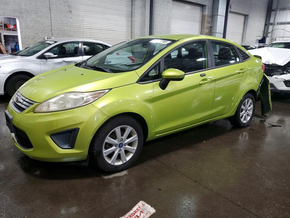 2011 FORD Fiesta