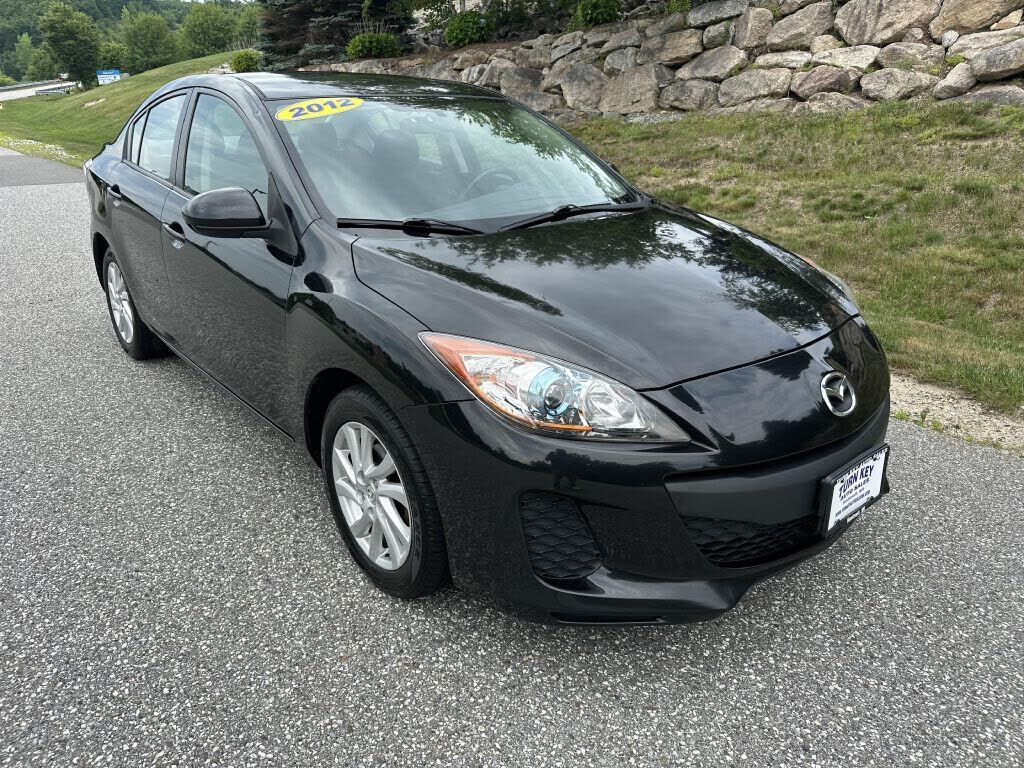 2012 MAZDA Mazda3