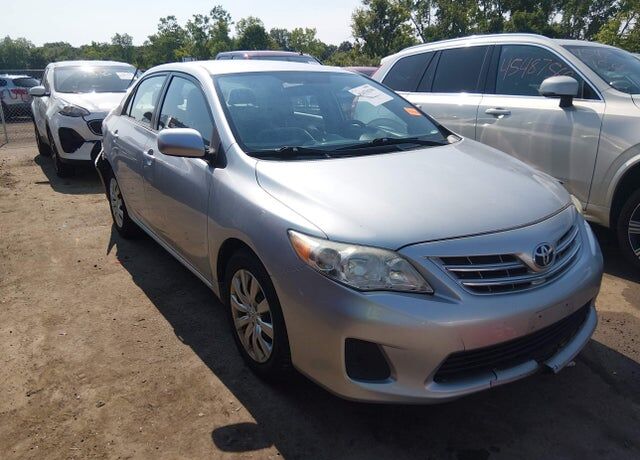 2013 TOYOTA Corolla