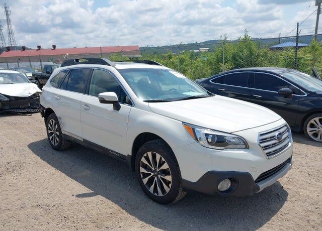 2017 SUBARU Outback