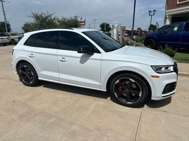 2020 Audi SQ5