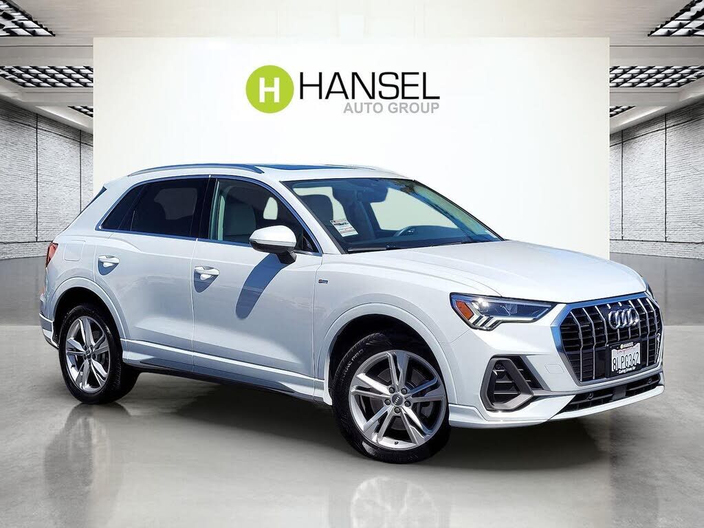 2019 AUDI Q3