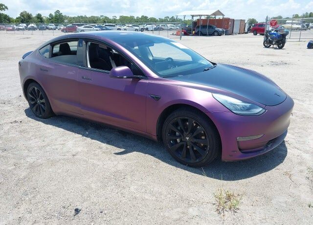 2017 TESLA Model 3