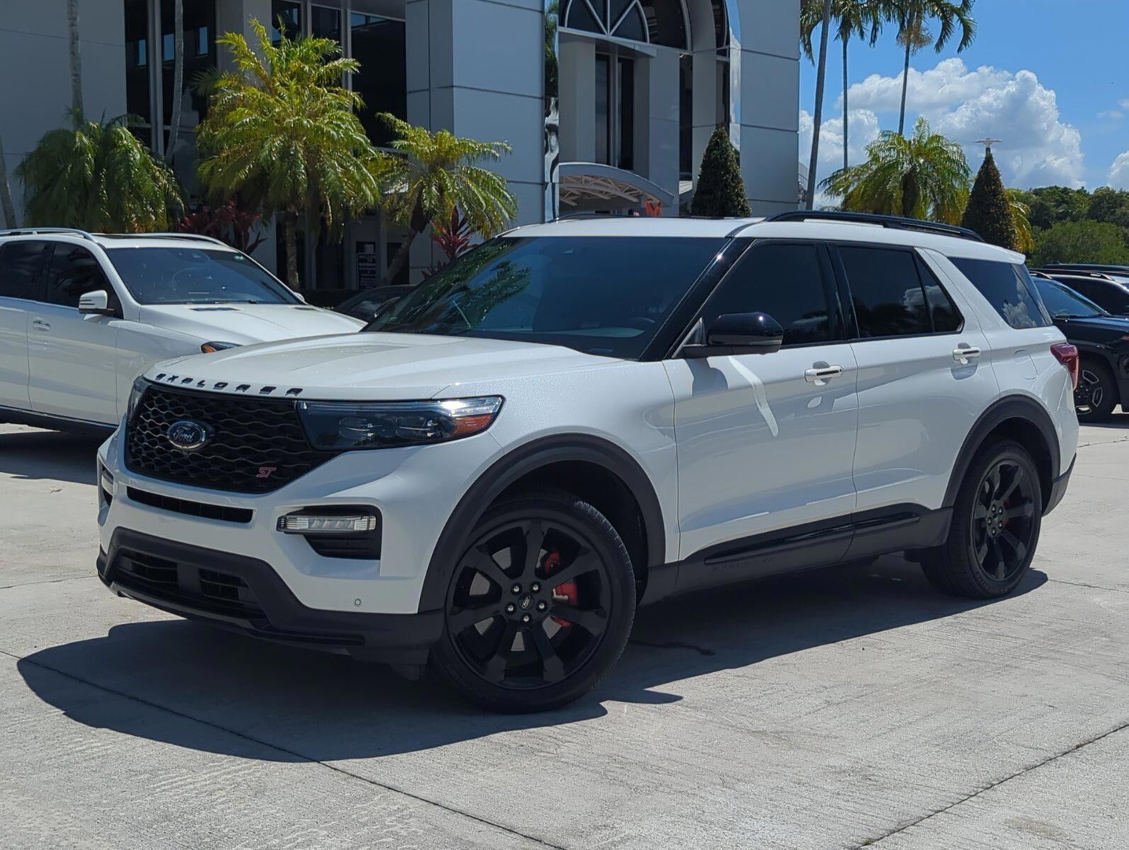 2020 FORD Explorer